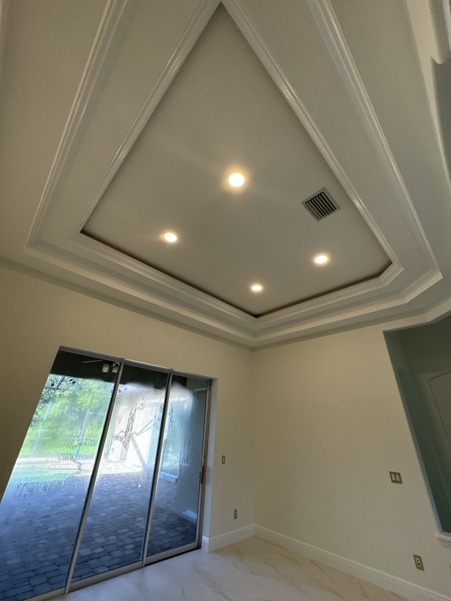 Octagonal tray ceiling with layered crown moulding